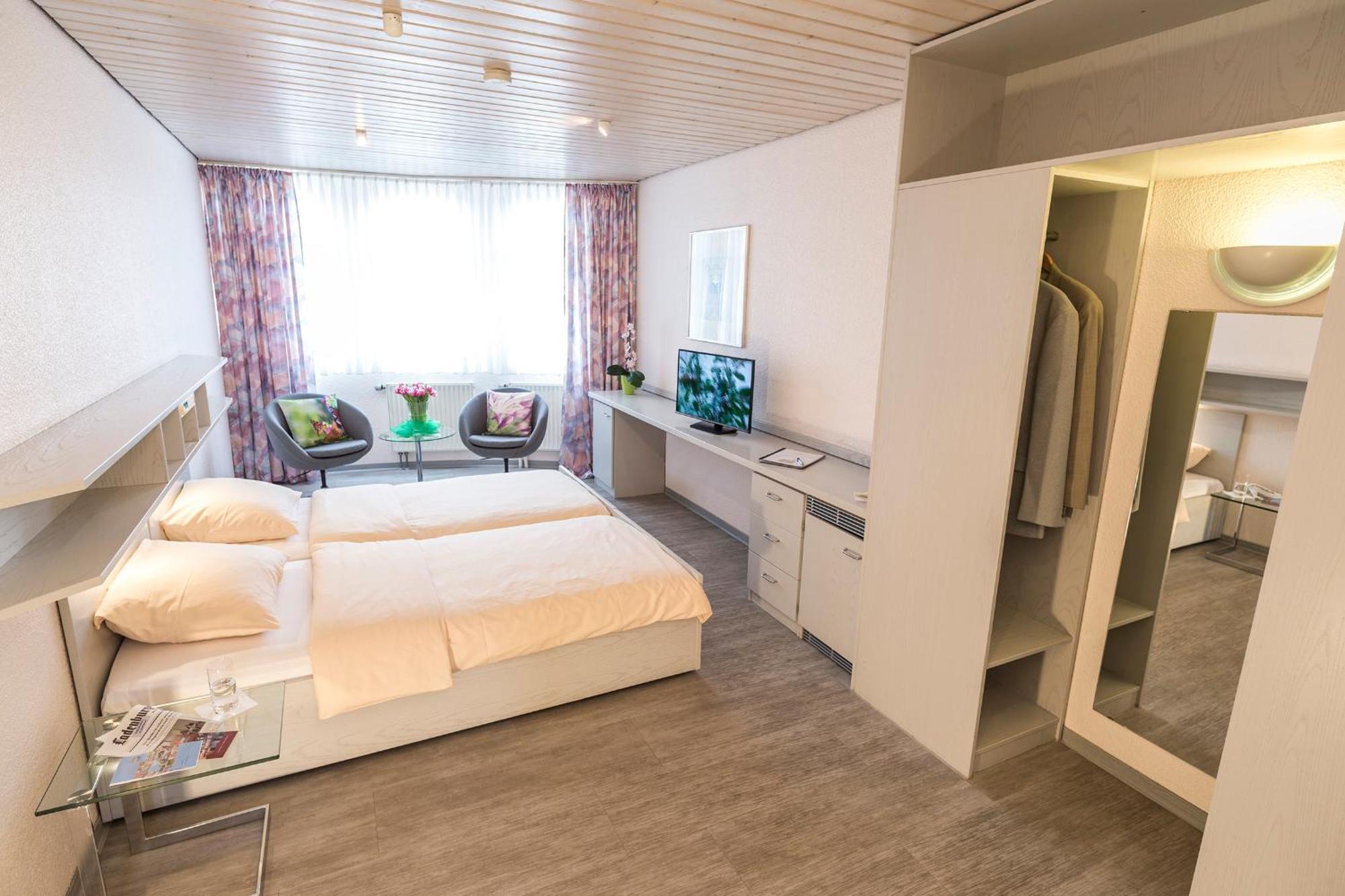 Hotel Cronberger Hof Ladenburg Εξωτερικό φωτογραφία